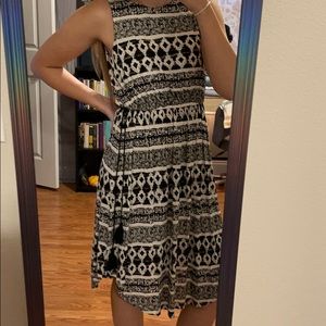 Black and white patterned LOFT dress